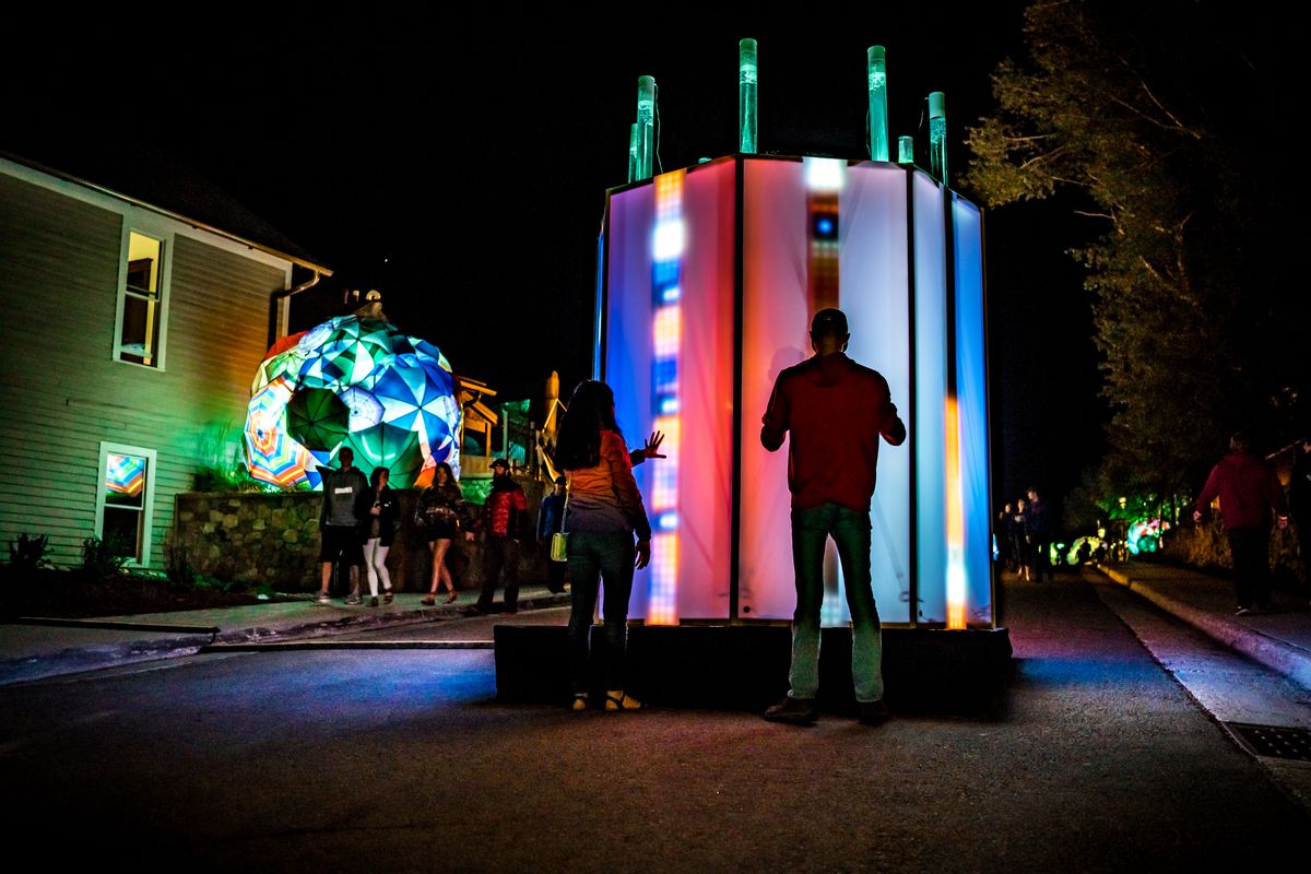 Interactive installation designed with Cacheflowe